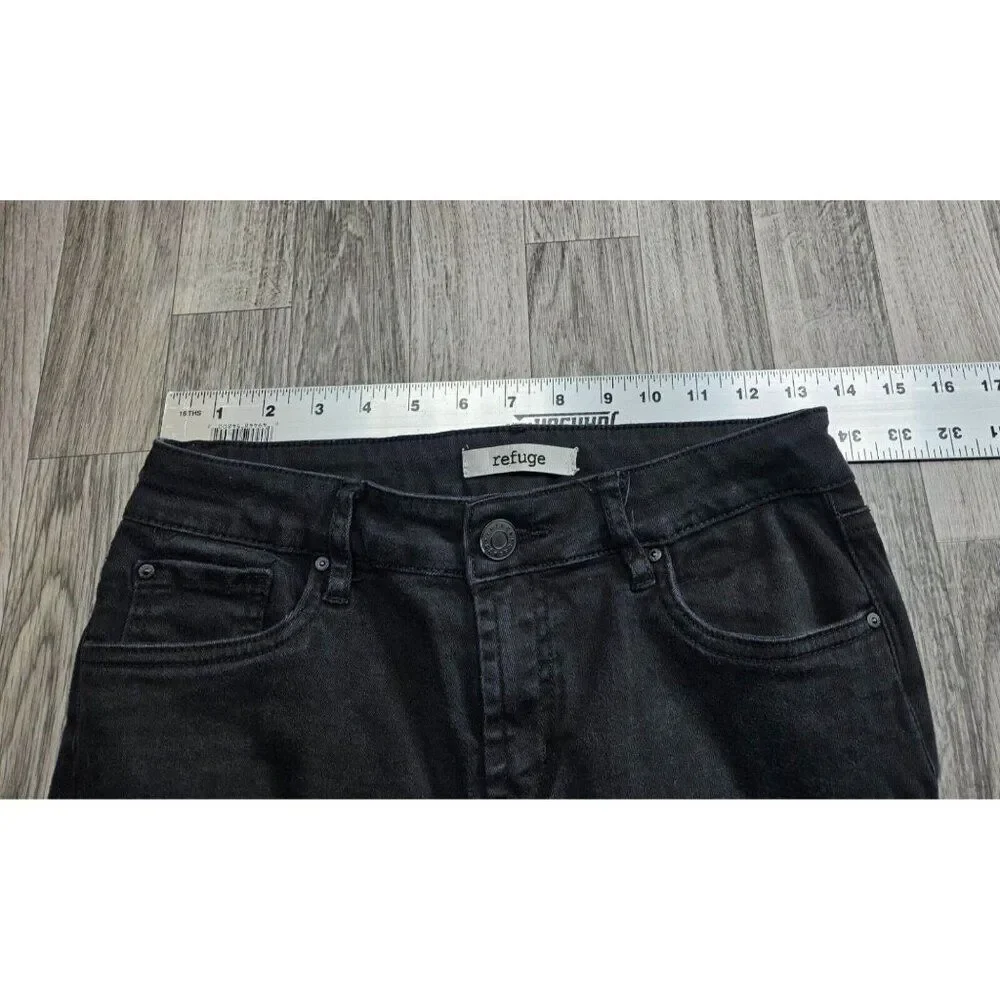 (3/$35) Refuge Size 4 Pockets Fringe Hem Distressed Black Grey Denim‎ Jeans